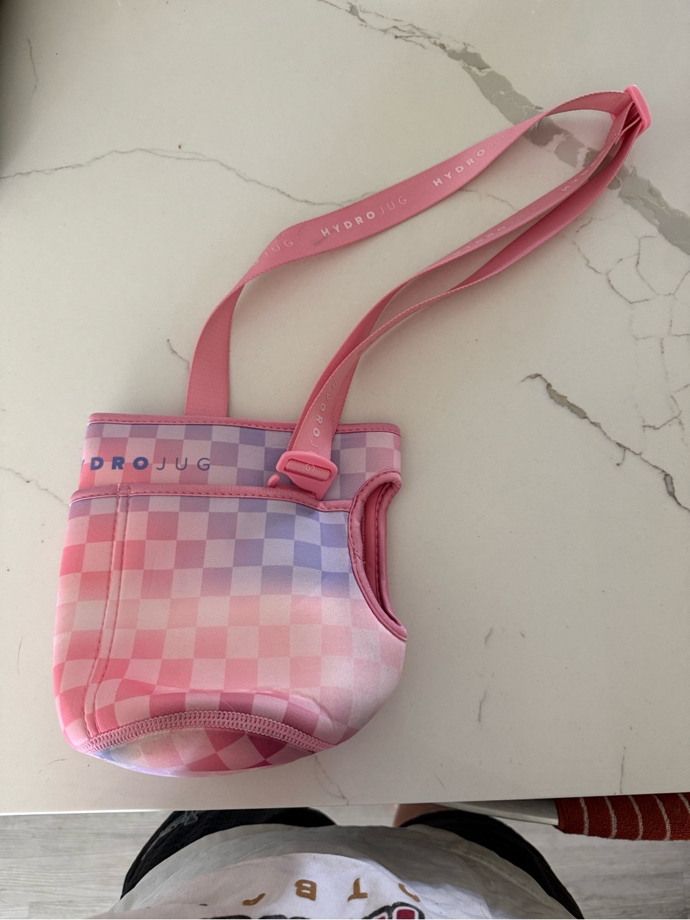 HydroJug Checkered sleeve